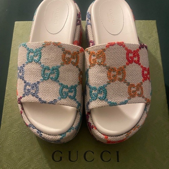 Gucci Platform Sandals - Picture 1 of 8